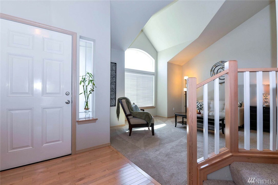 Property Photo: 5909 120th St SE WA 98296