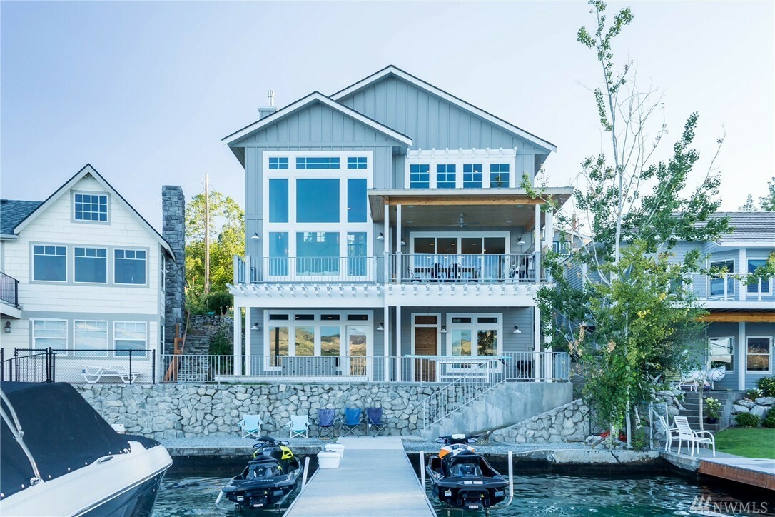 Property Photo:  6 Minneapolis Beach Rd  WA 98816 