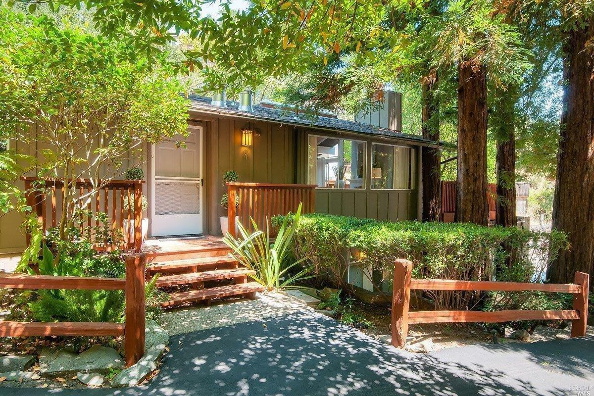 Property Photo:  61 Woodland Road  CA 94930 