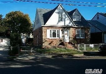 112 Franklin St  Franklin Square NY 11010 photo