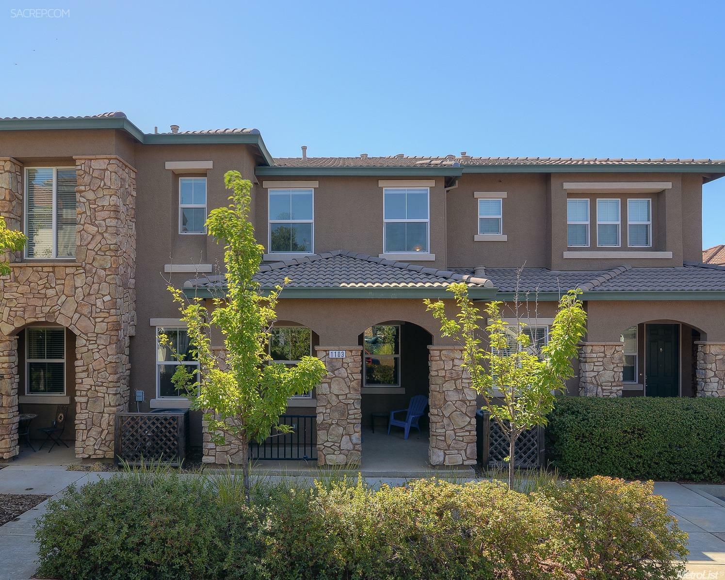 Property Photo:  1103 Hudson Circle  CA 95648 