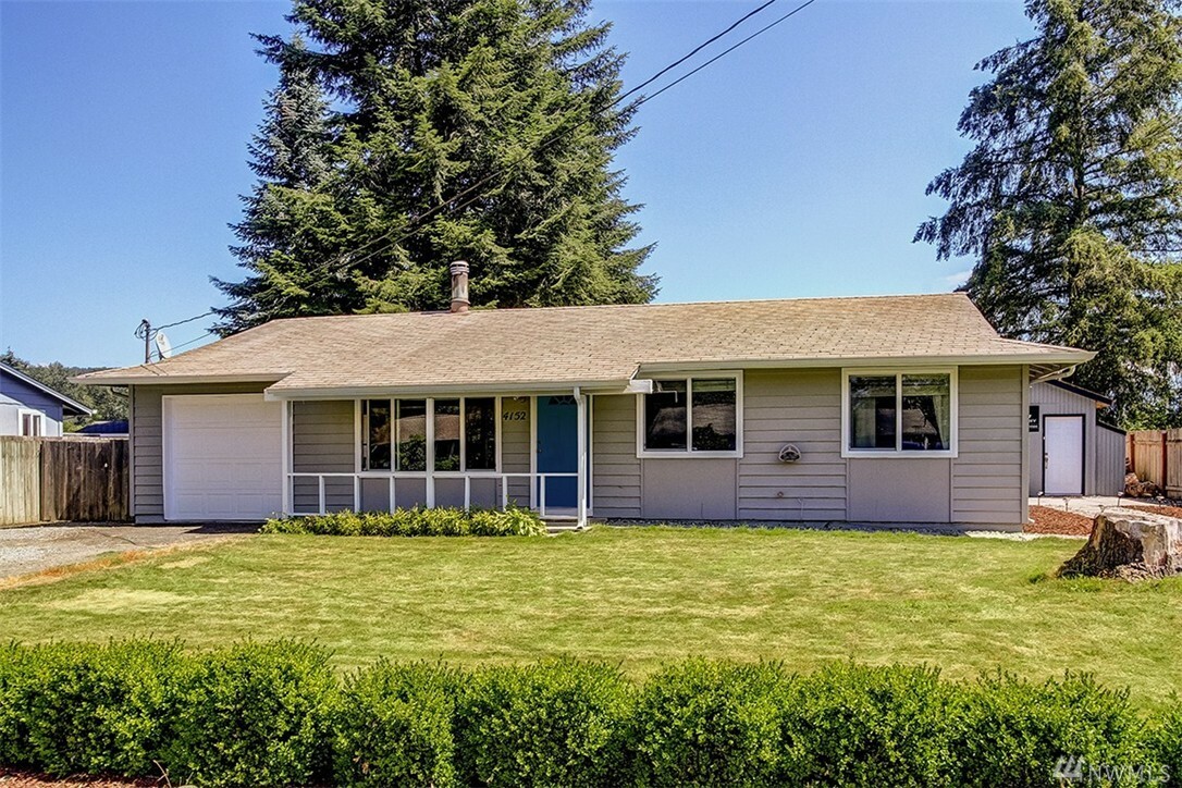 Property Photo:  4152 330th Place SE  WA 98024 