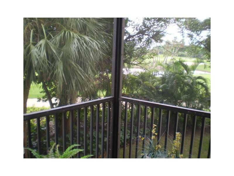 Property Photo:  20379 W Country Club Dr 232  FL 33180 