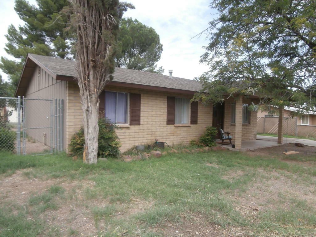 Property Photo:  126 S 10th Place  AZ 86326 