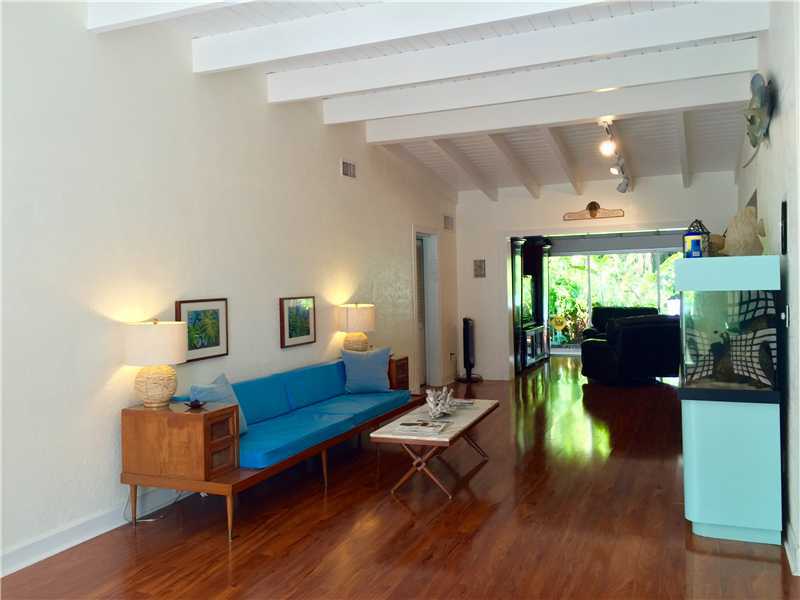 Property Photo: 360 Harbor Ct FL 33149