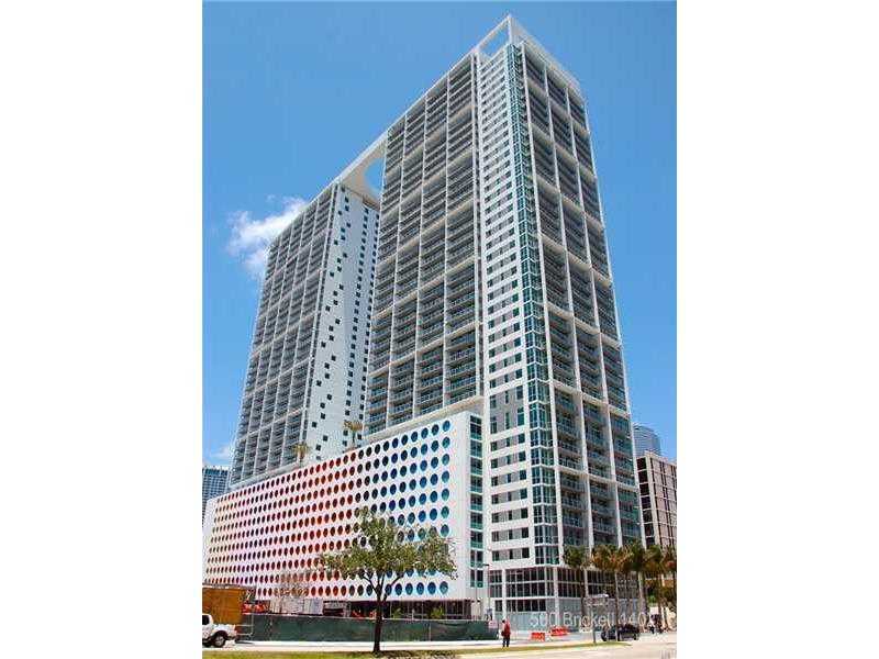 Property Photo: 55 SE 6 St 3410 FL 33131