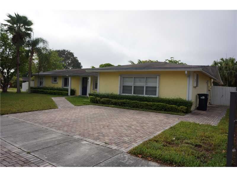 Property Photo:  11174 SW 112 Te  FL 33176 