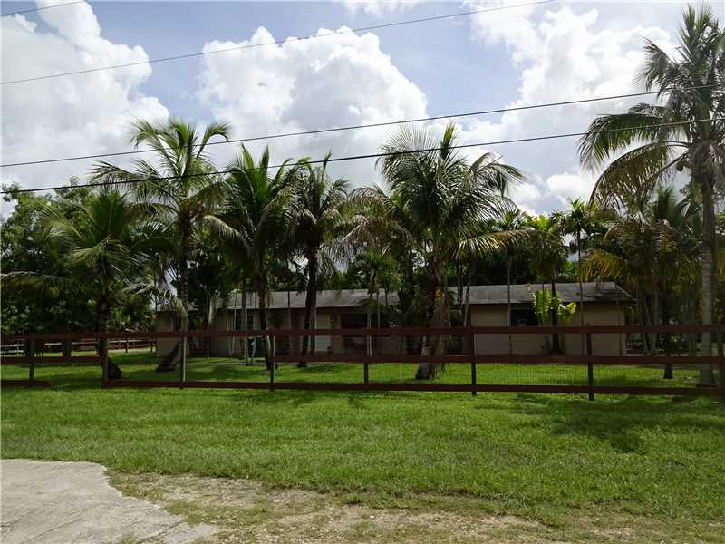 Property Photo: 25851 SW 152 Ct FL 33032