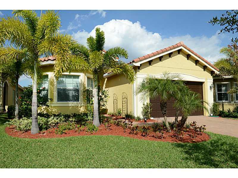 Property Photo:  8303 Serena Creek Av  FL 33473 