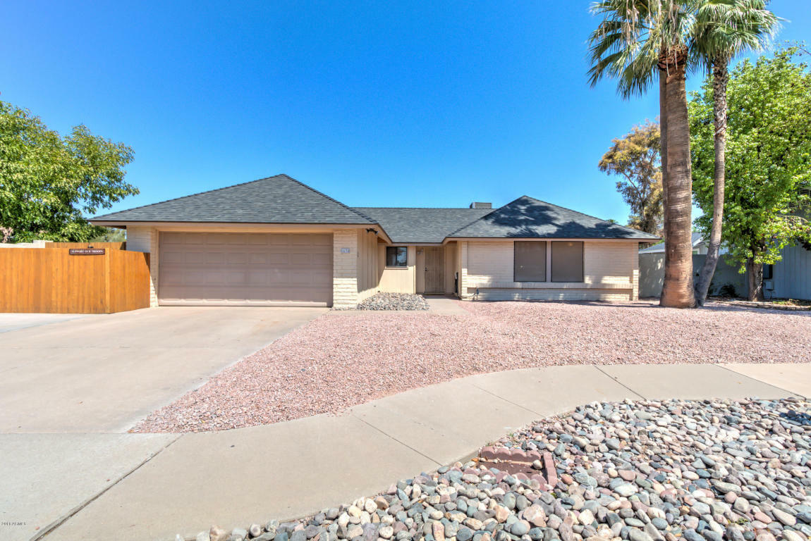 Property Photo: 1638 W Naranja Avenue AZ 85202