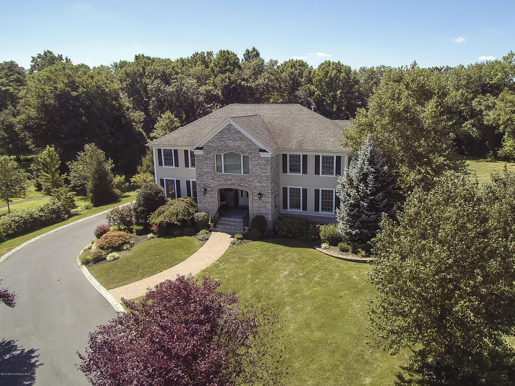 Property Photo:  1 Pomo Court  NJ 07748 
