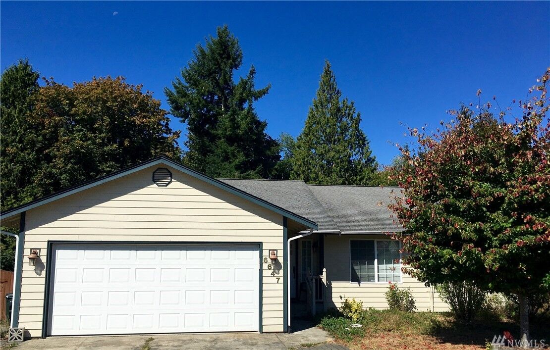 Property Photo:  6647 Silver Ridge Dr SE  WA 98501 