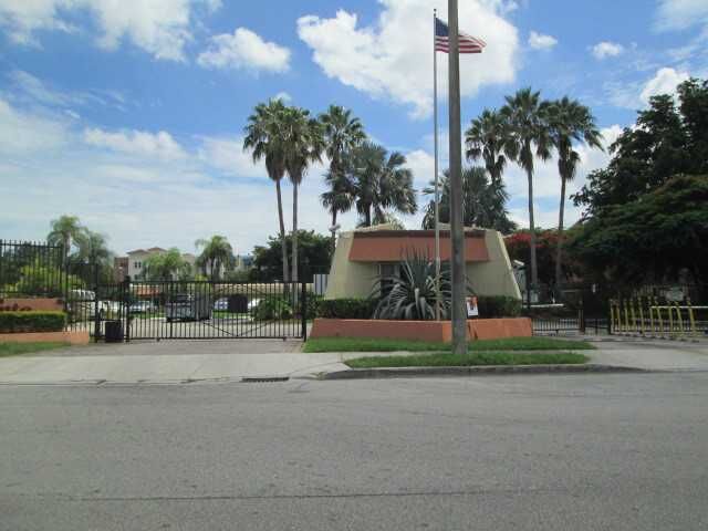 Property Photo:  11040 SW 196 St 203  FL 33157 