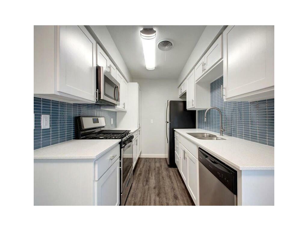 Property Photo: 5813 Wellington Drive TX 78723