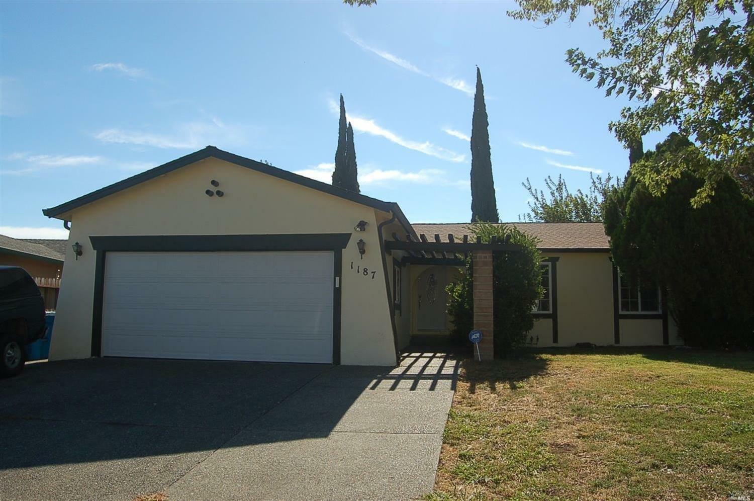 1187 Creekside Drive  Vacaville CA 95687 photo