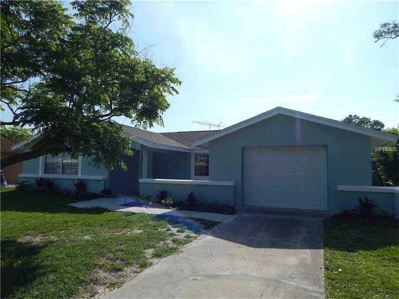 Property Photo: 3620 Landale Drive FL 34691