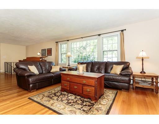 Property Photo:  90 Wellesley Road  MA 02478 