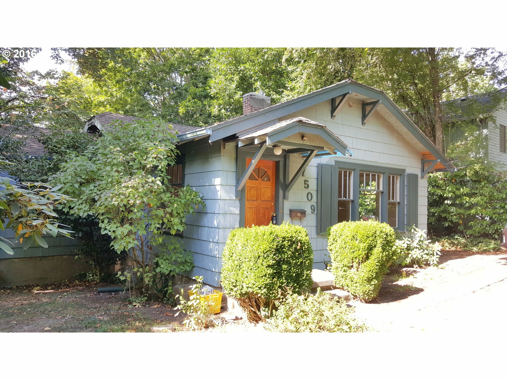 Property Photo:  7509 SW 27th Ave  OR 97219 