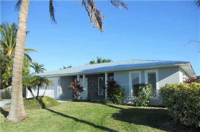 Property Photo:  1901 Cypress Avenue  FL 34949 