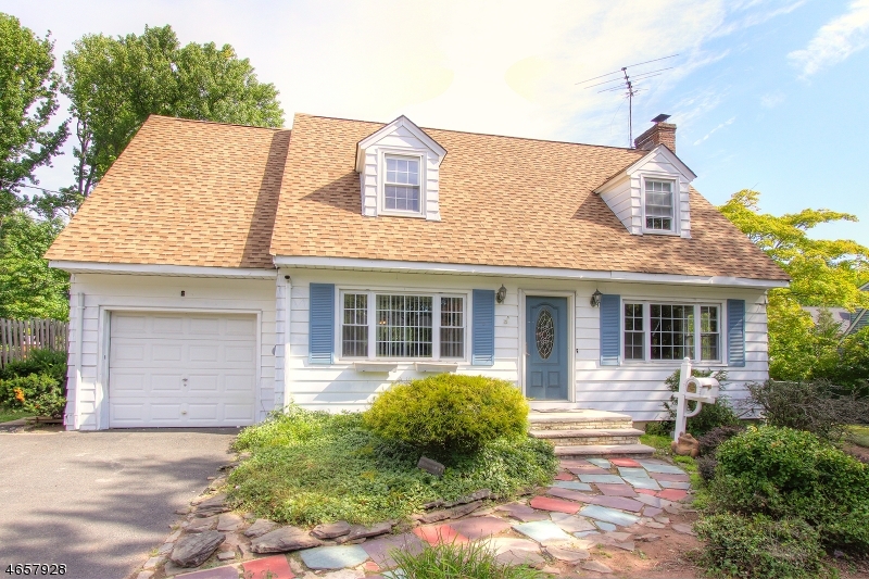 Property Photo:  1059 Rahway Ave  NJ 07090 