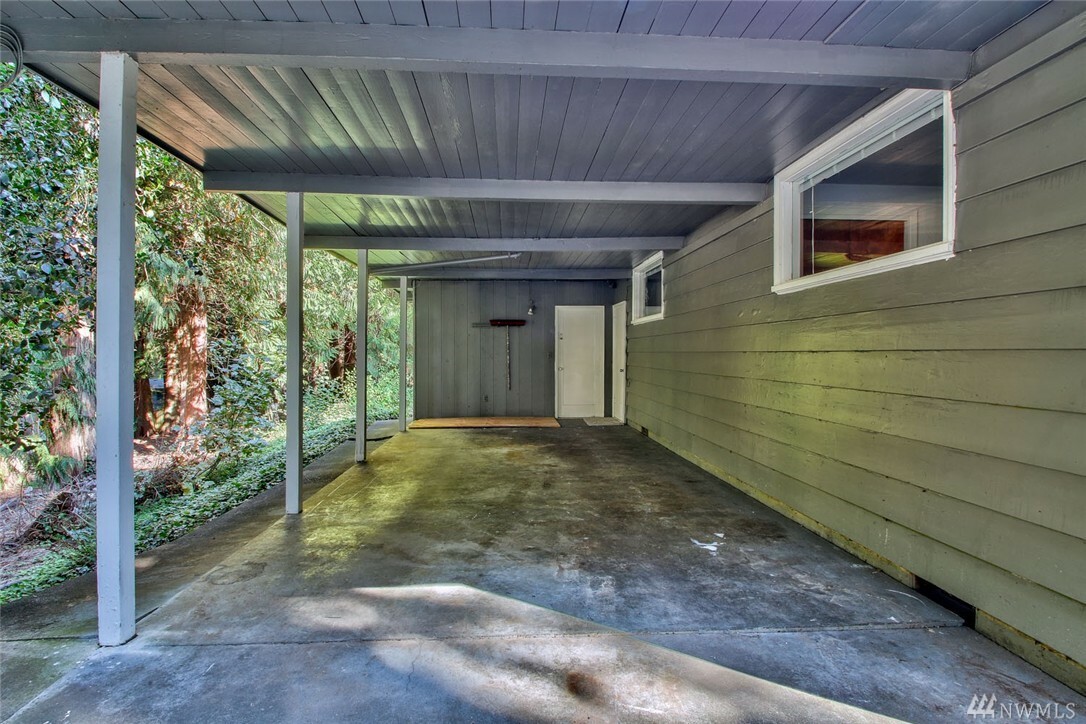 Property Photo:  920 N 16th St  WA 98273 