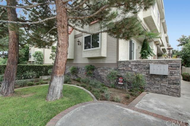 Property Photo:  151 Bonita Street A  CA 91006 