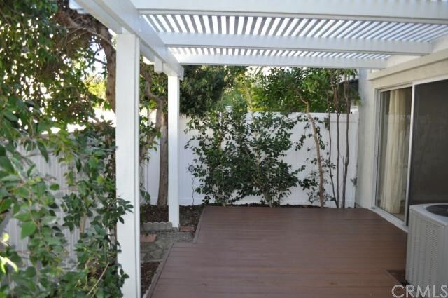 Property Photo: 25061 Silverleaf Lane CA 92653