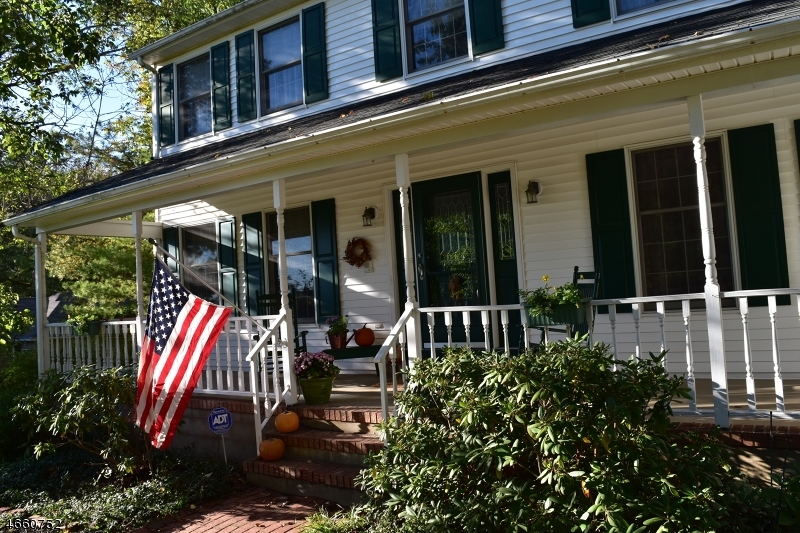 Property Photo: 17 Muirfield Ln NJ 08807
