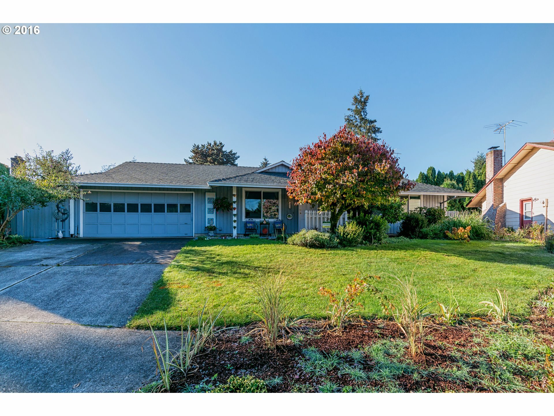 Property Photo: 10111 NE 5th Way WA 98664