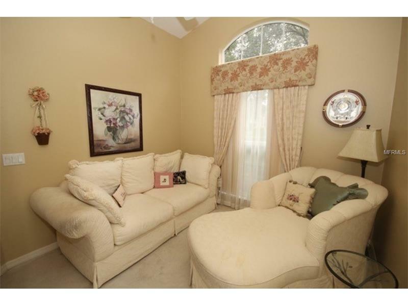 Property Photo:  819 Royalwood Lane  FL 32765 