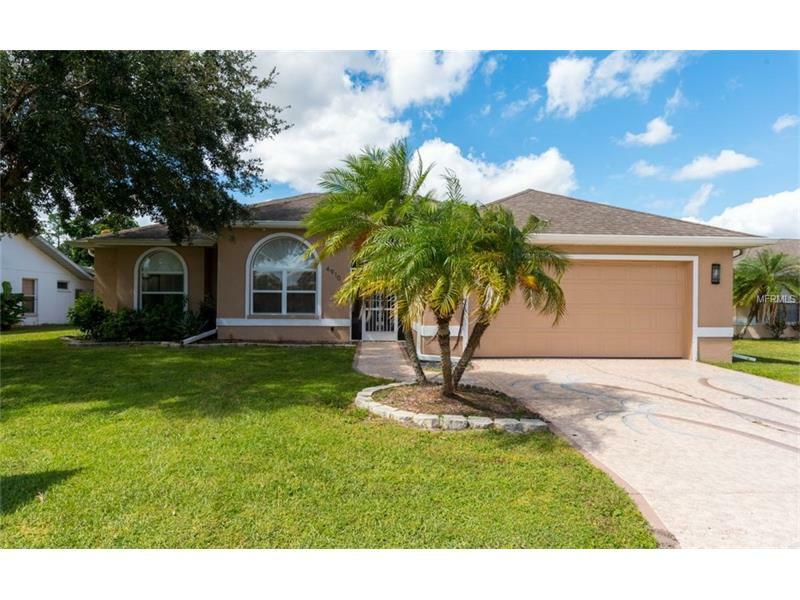 Property Photo:  4910 23rd Street E  FL 34203 