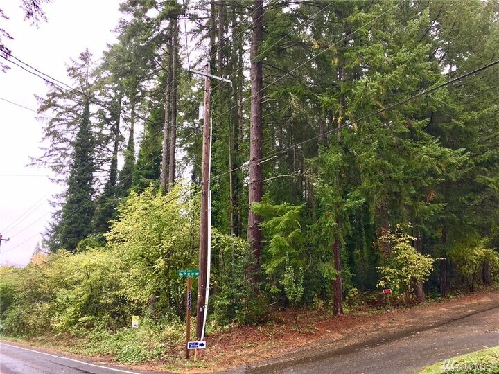 Property Photo: 8617 86th Ave NW WA 98332