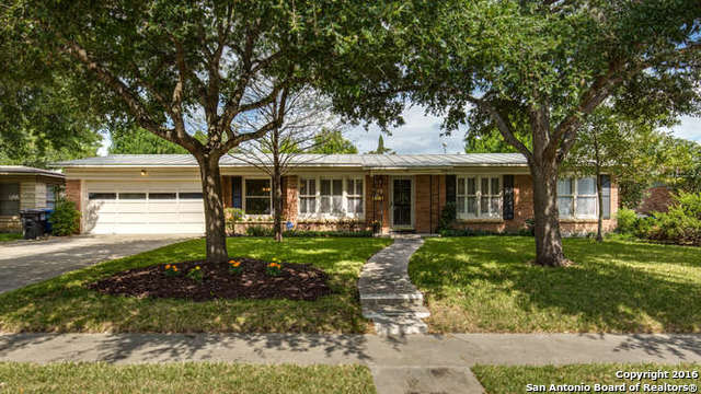 Property Photo:  215 Millwood Ln  TX 78216 