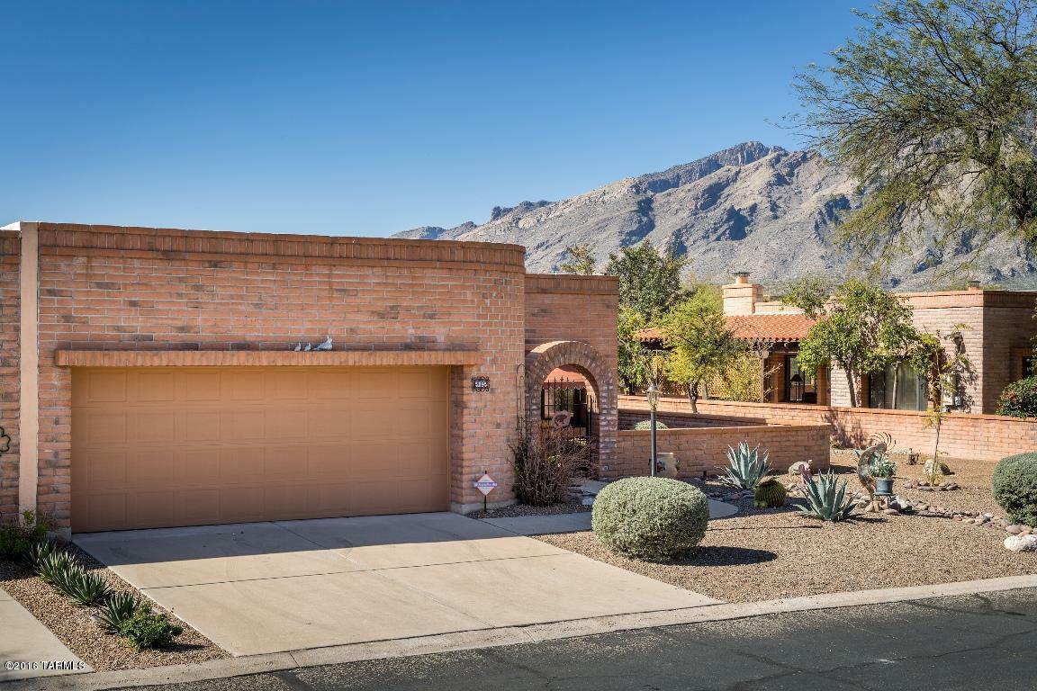 Property Photo:  5295 N Strada De Rubino  AZ 85750 