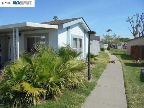 Property Photo: 304 Winnipeg Grn CA 94538
