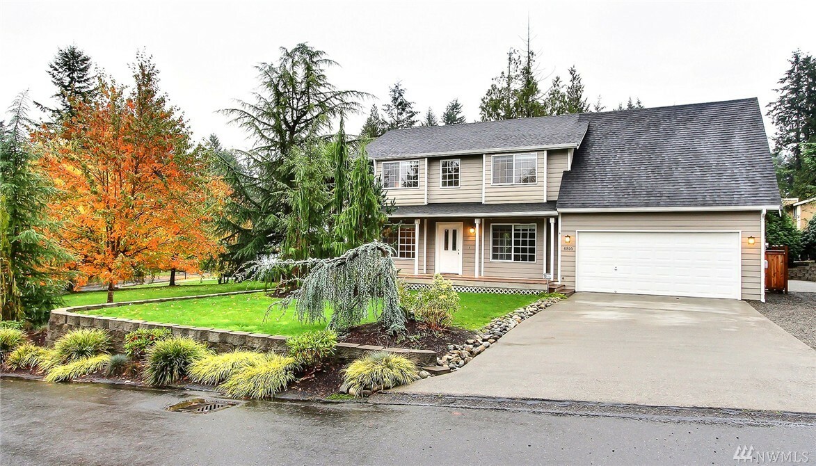 Property Photo: 6816 41st St Ct NW WA 98335