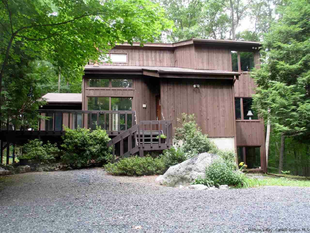 Property Photo:  92 Sparkling Ridge  NY 12561 