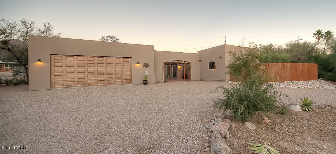 Property Photo:  7330 N Village Avenue  AZ 85704 