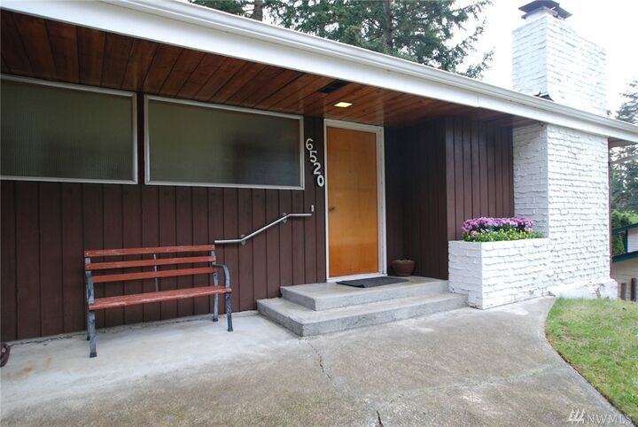 Property Photo: 6520 183rd St SW WA 98037