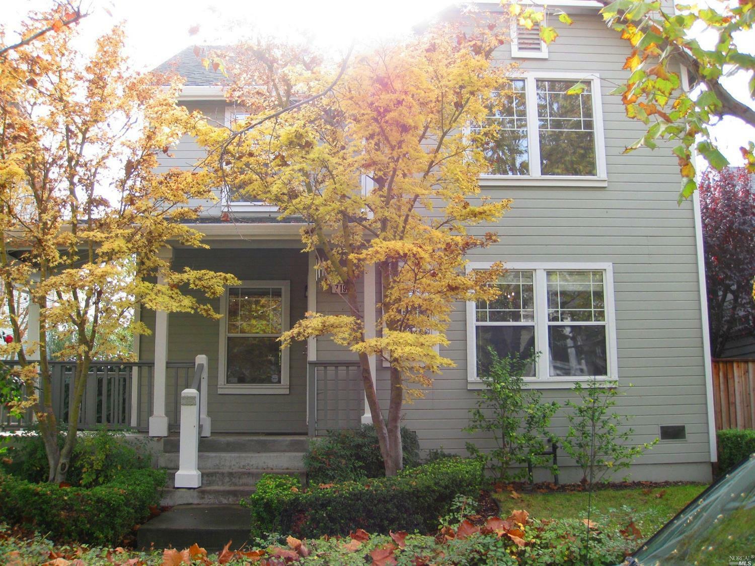 Property Photo: 719 Bay Street CA 94585