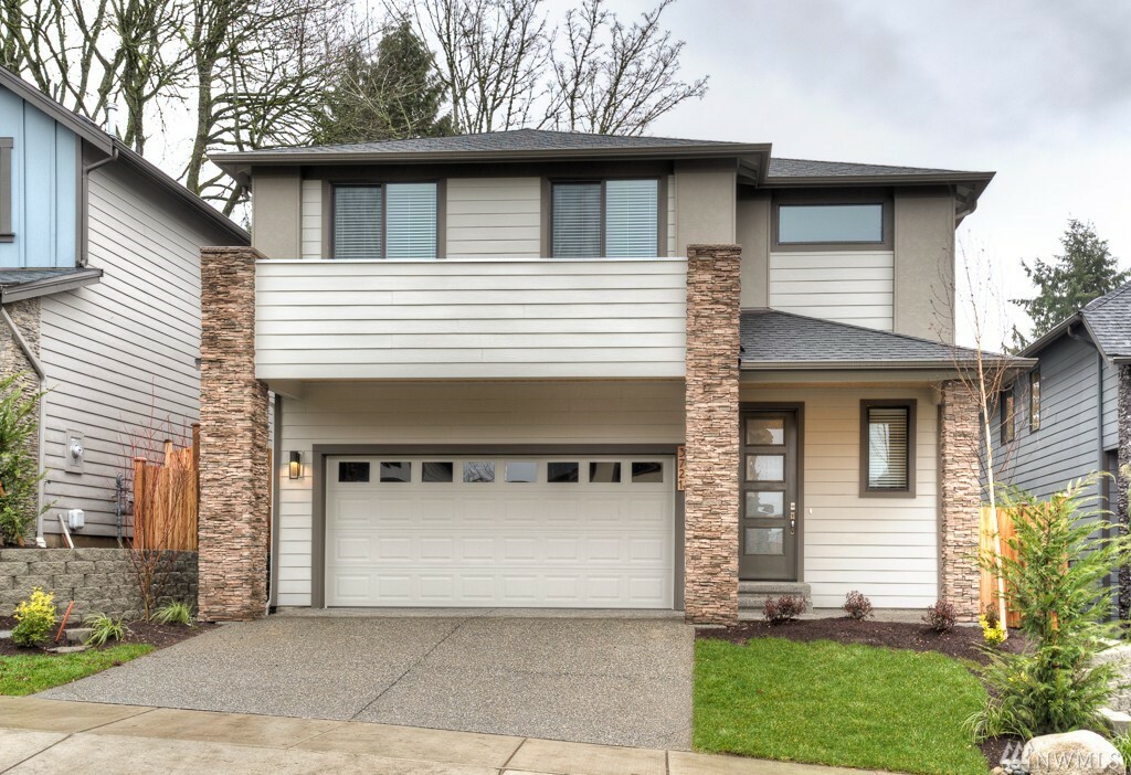 Property Photo: 1516 184th Place SW 57 WA 98037
