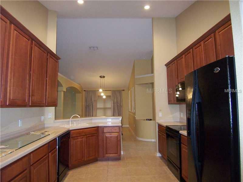 Property Photo:  7121 Lake Eaglebrooke Drive  FL 33813 