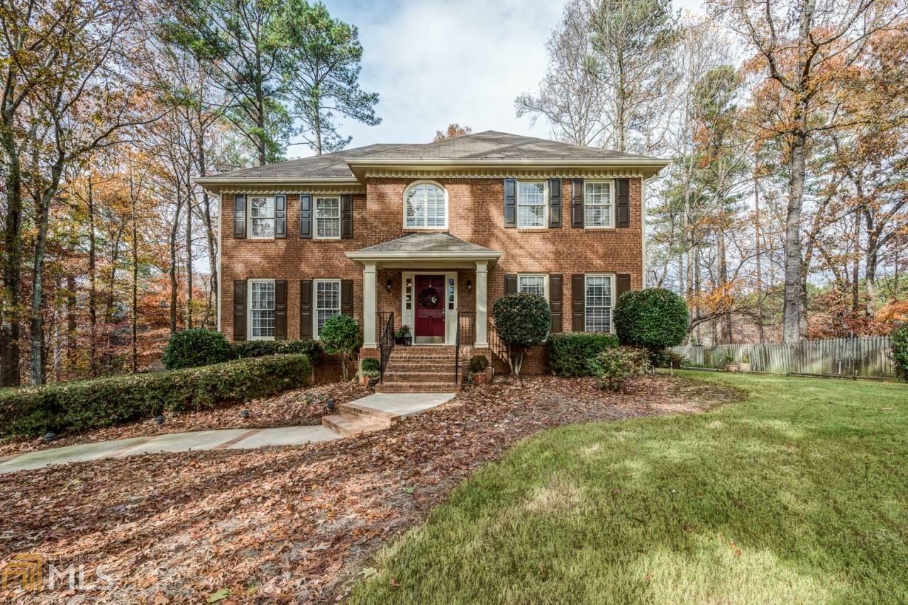 Property Photo:  1578 Sandpoint Dr  GA 30075 