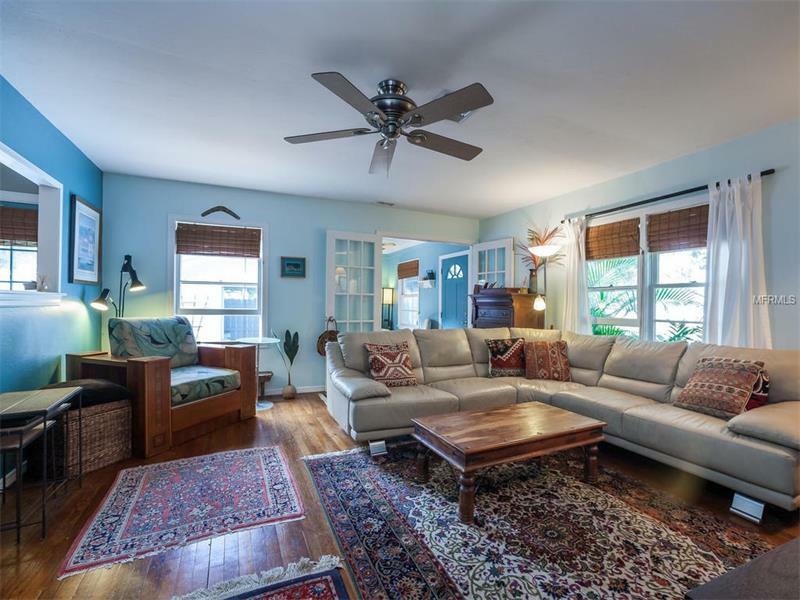 Property Photo: 2326 Gull Lane FL 34237