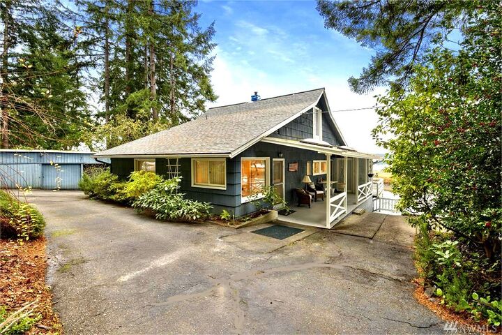 Property Photo:  19315 99th St Kpn  WA 98394 