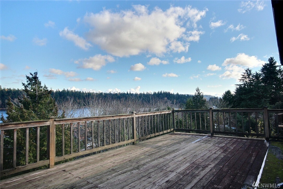 Property Photo:  5136 55th Ave S  WA 98118 