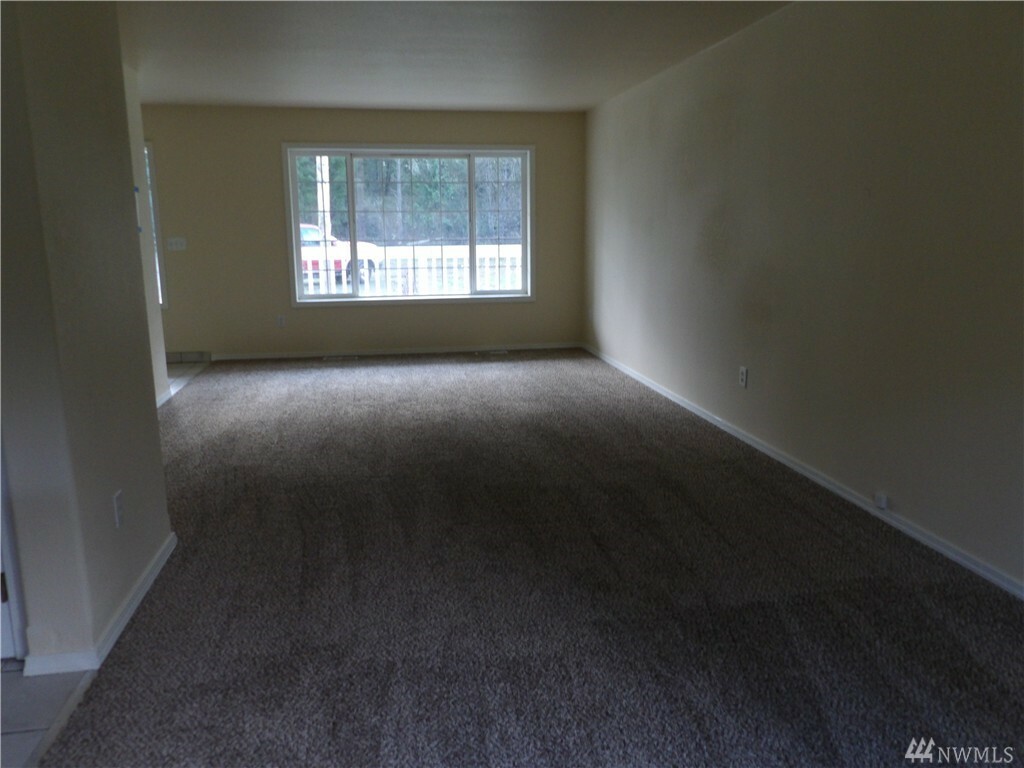 Property Photo:  12831 Koeppen Rd SE  WA 98576 