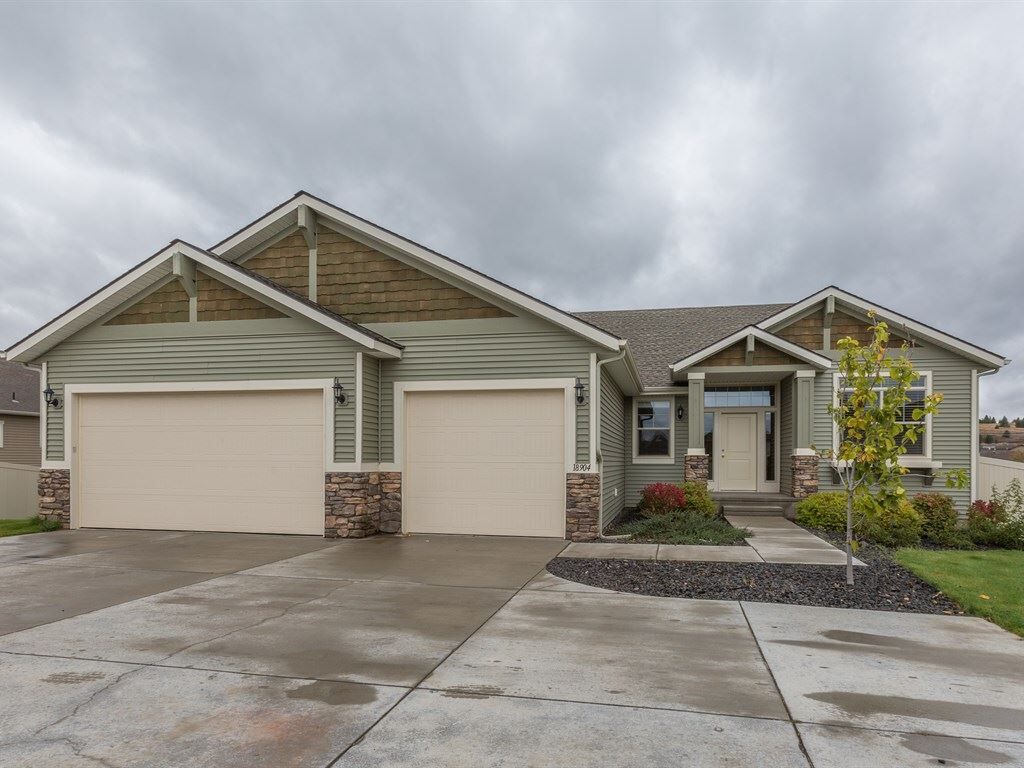 Property Photo:  18904 E 12th Ct  WA 99016-5108 
