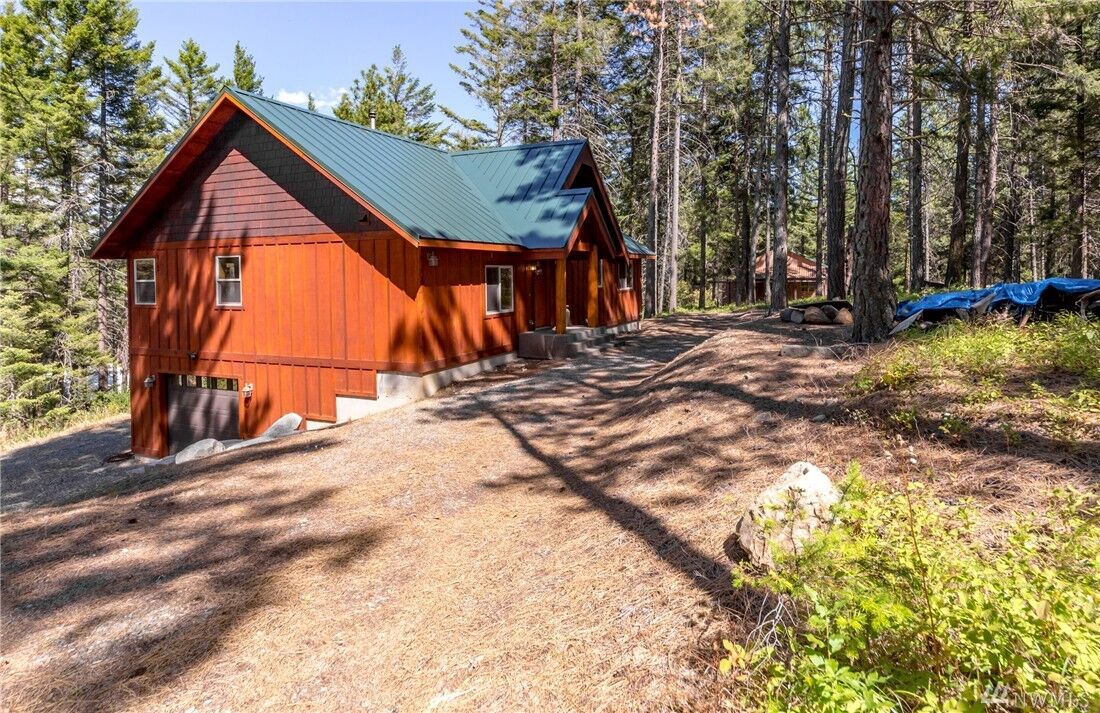 Property Photo:  1351 Sky Meadows Dr  WA 98922 