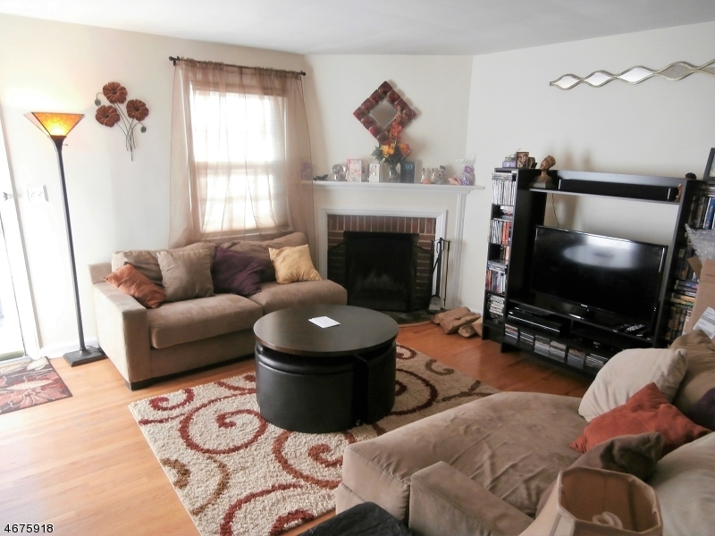 Property Photo:  25 Meadowbrook Pl 25  NJ 07040 
